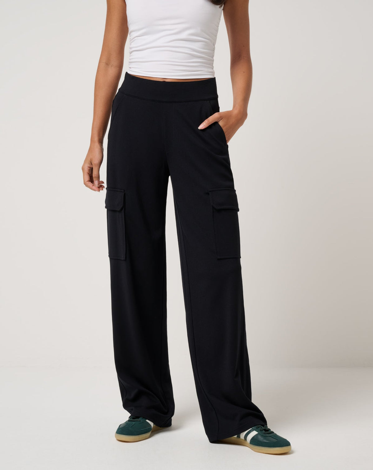 Friday Doubleknit Utility Wide Leg Pant| Travis Mathew