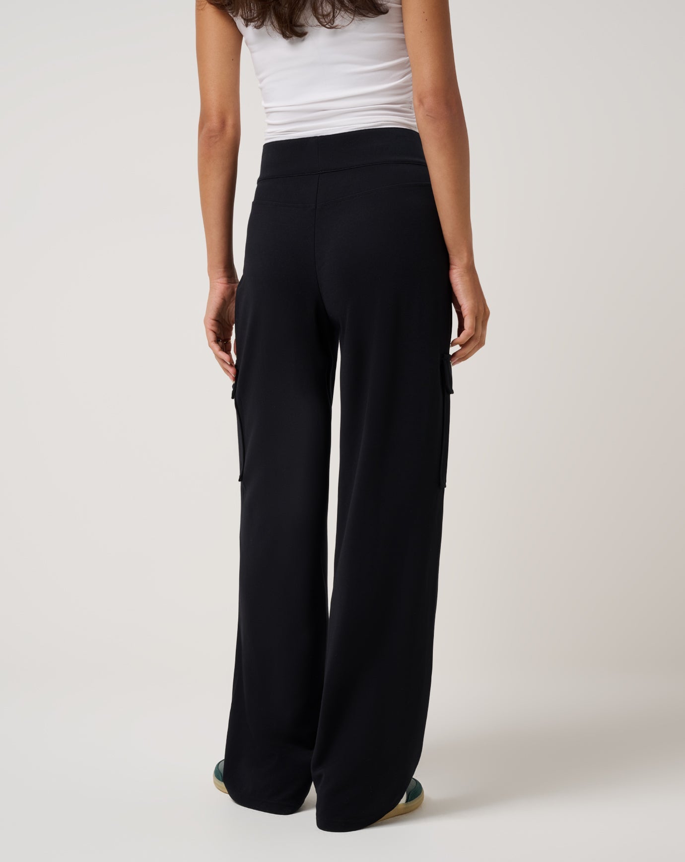 Friday Doubleknit Utility Wide Leg Pant| Travis Mathew