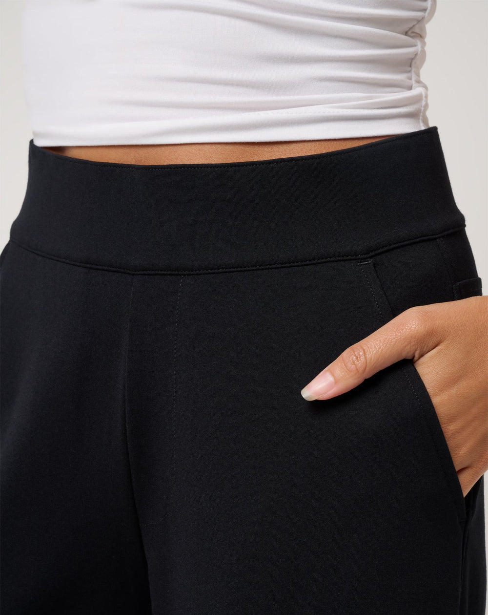 Friday Doubleknit Utility Wide Leg Pant| Travis Mathew