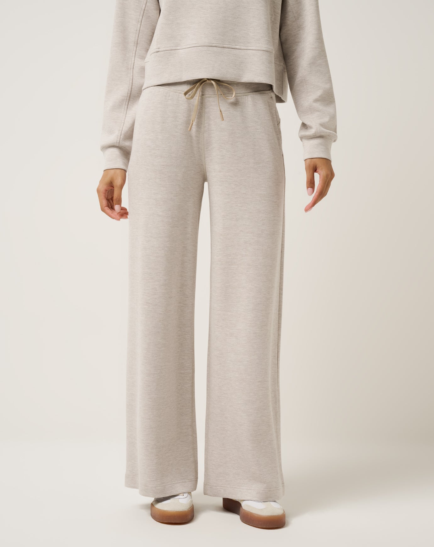 Skyloft Soft Wide Leg Pant| Travis Mathew