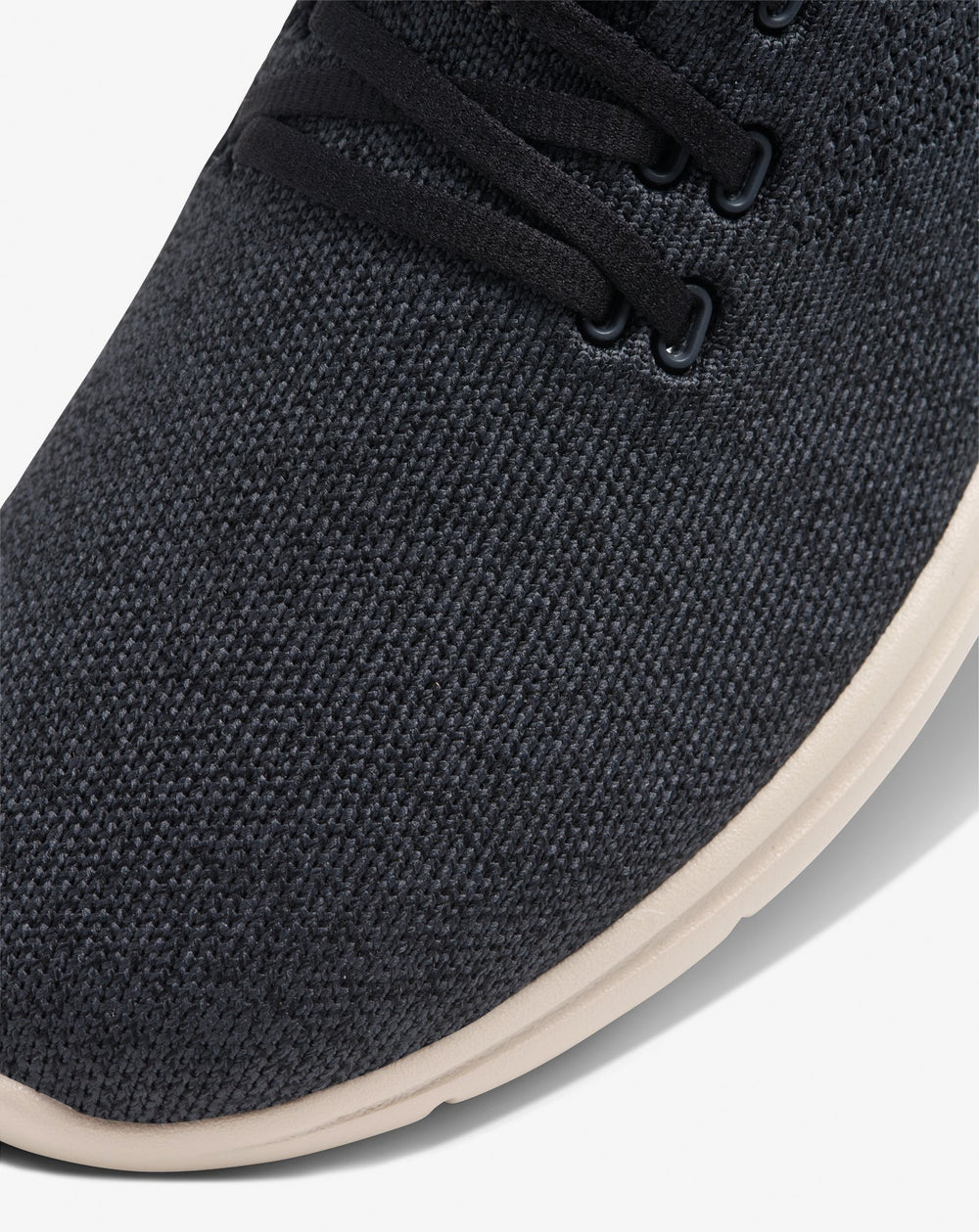 The Daily Lite Shoe| Travis Mathew