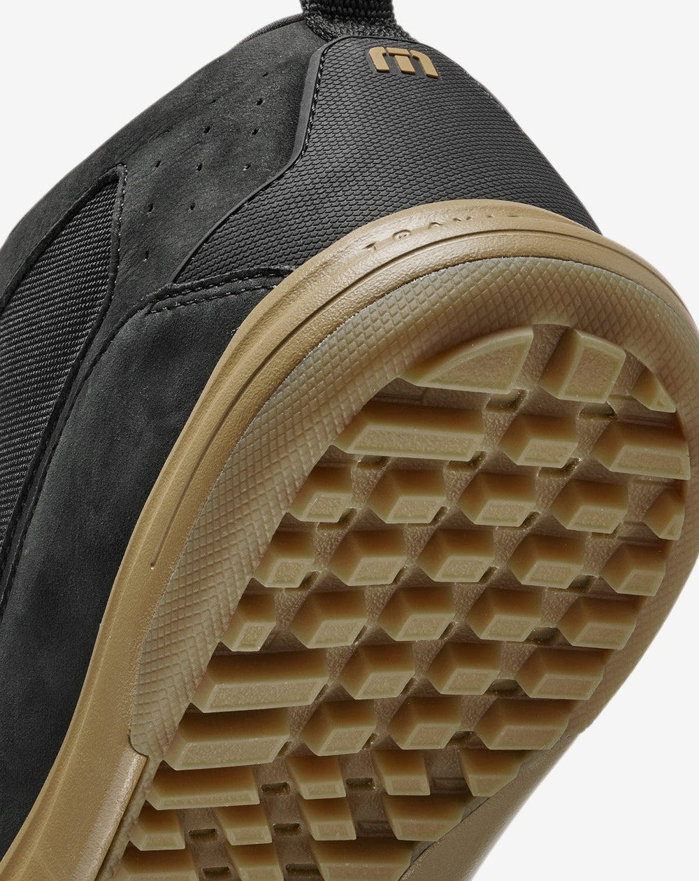 The Daily Ranger| Travis Mathew