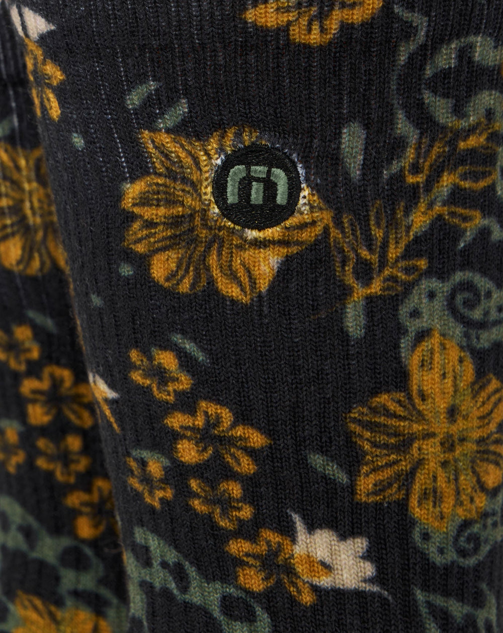 Tapas Bar Crew Sock| Travis Mathew