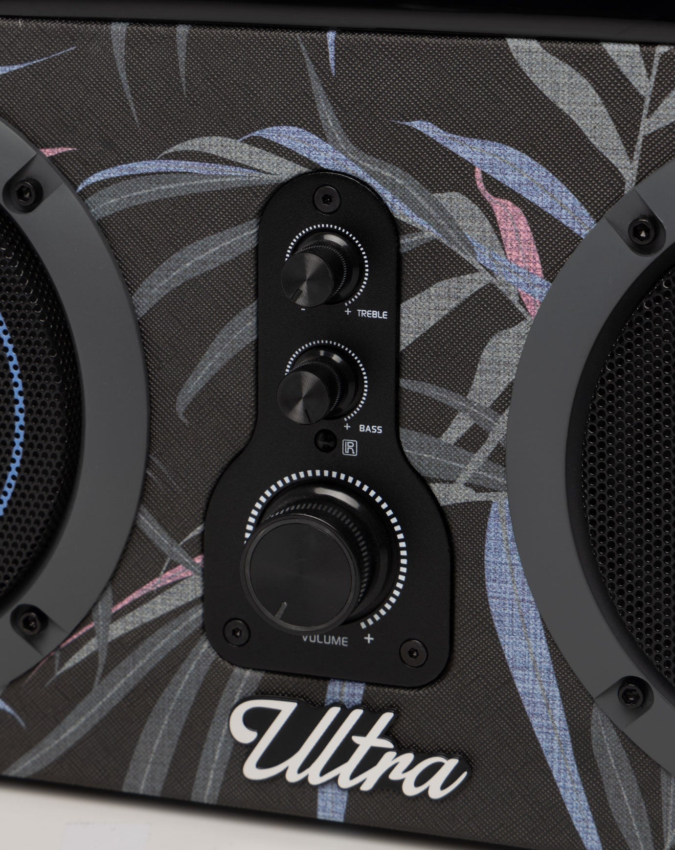 Private Lounge Bluetooth Boombox| Travis Mathew