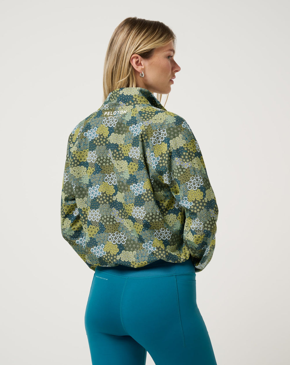 New Light Jacket| Travis Mathew